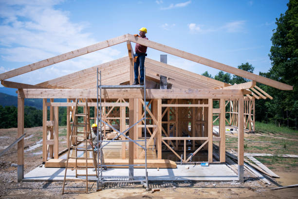 Best Emergency Roof Repair  in Mathews, VA